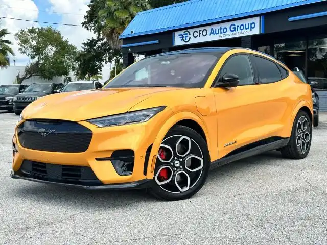 2022 Ford Mustang-Mach-e GT's photo