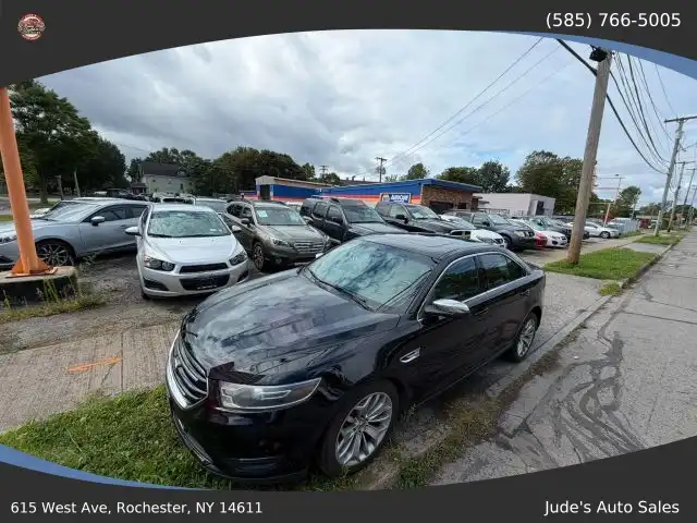 2016 Ford Taurus Limited AWD's photo