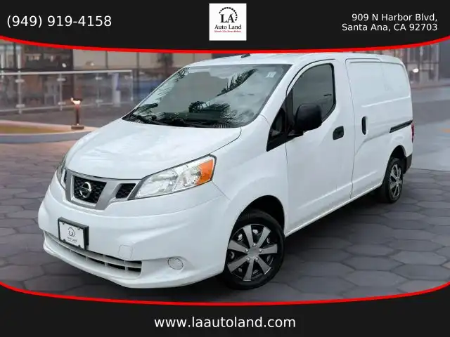2020 Nissan NV200 S's photo