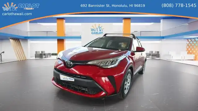 2020 Toyota C-HR LE's photo