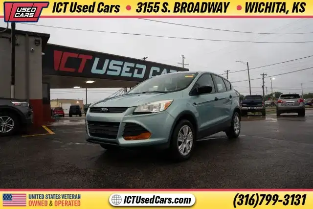 2013 Ford Escape S's photo