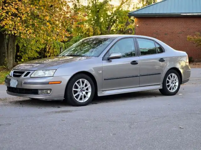 2003 Saab 9-3 Arc Sport Sedan's photo
