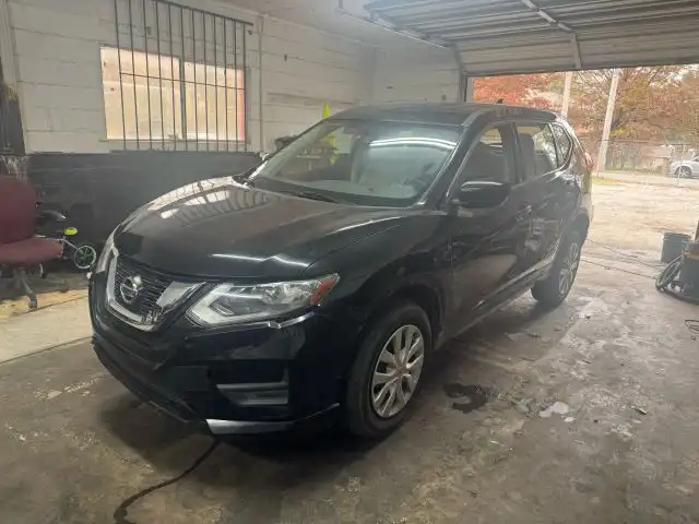 2017 Nissan Rogue S AWD's photo