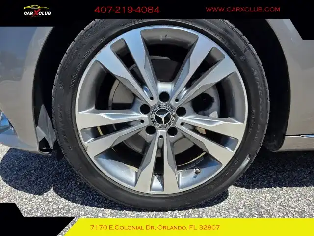 2019 Mercedes-Benz C-Class C300's photo