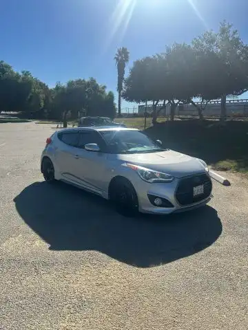 2017 Hyundai Veloster 1.6 Turbo Dual Clutch w/ SHIFTRONIC's photo