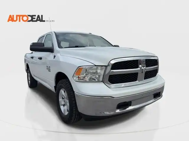 2022 RAM 1500 Classic Tradesman 4x4 Crew Cab 5'7's photo