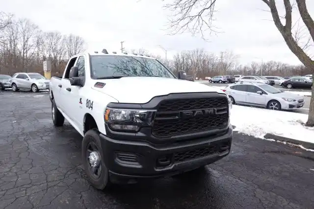 2024 RAM 3500 Tradesman 4WD Crew Cab LWB's photo