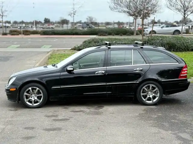 2005 Mercedes-Benz C-Class C240's photo