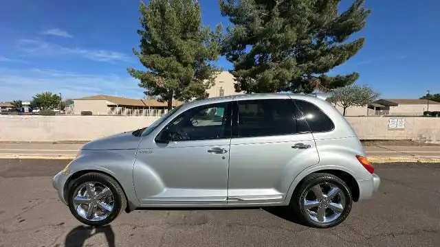 2004 Chrysler PT Cruiser GT's photo