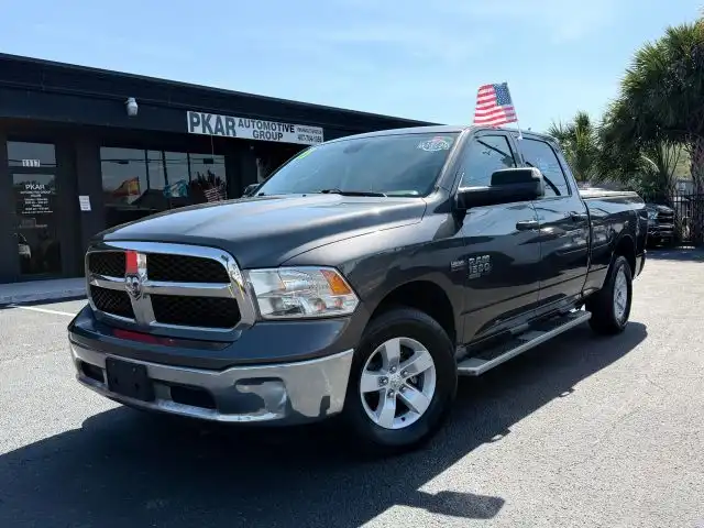 2023 RAM 1500 Classic SLT 4x4 Crew Cab 6'4's photo