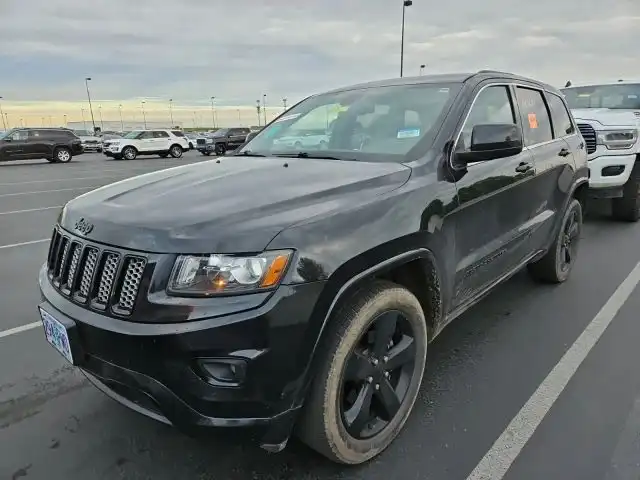2015 Jeep Grand Cherokee Altitude 4WD's photo