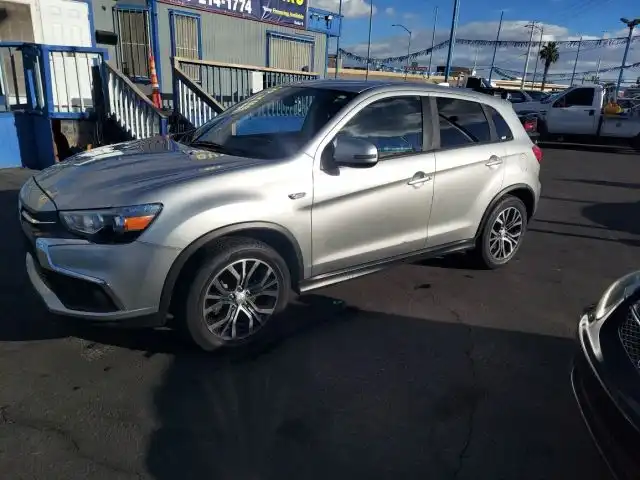 2019 Mitsubishi Outlander Sport 2.0 ES 2WD CVT's photo