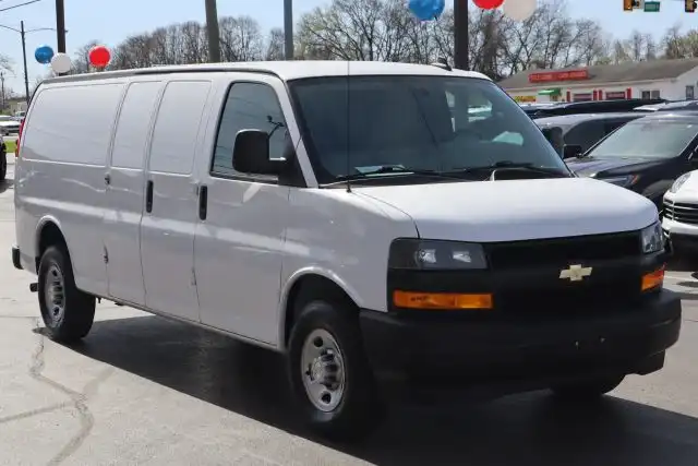 2021 Chevrolet Express 2500 Extended Work Van HD's photo