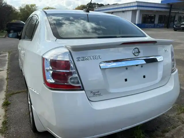 2011 Nissan Sentra 2.0 SL CVT's photo