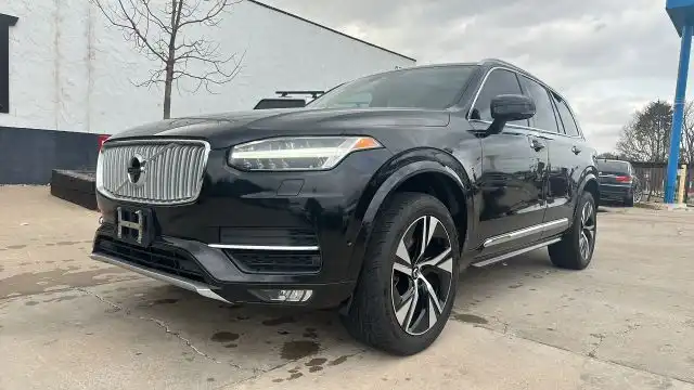 2016 Volvo XC90 T6 AWD Inscription's photo