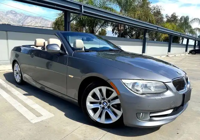 2012 BMW 3 Series 328i Convertible SULEV's photo