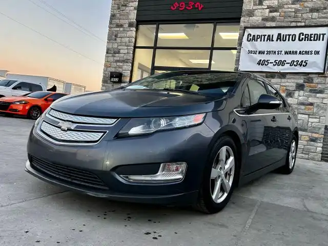 2013 Chevrolet Volt Base's photo
