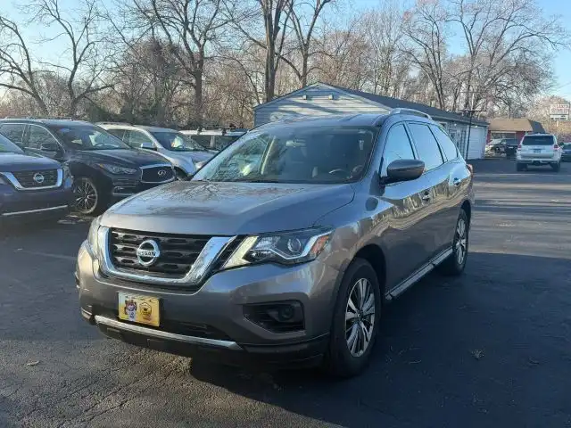 2020 Nissan Pathfinder S 4WD's photo