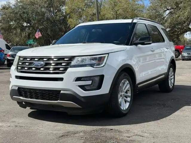 2017 Ford Explorer XLT FWD's photo
