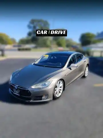 2015 Tesla Model S 85D's photo