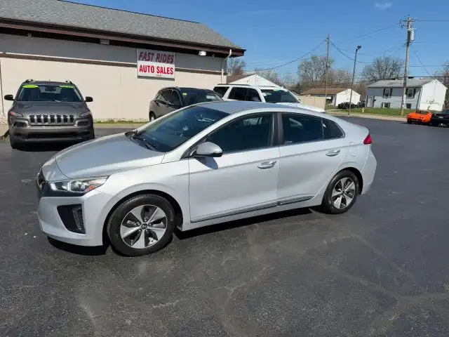 2017 Hyundai Ioniq Electric Limited's photo