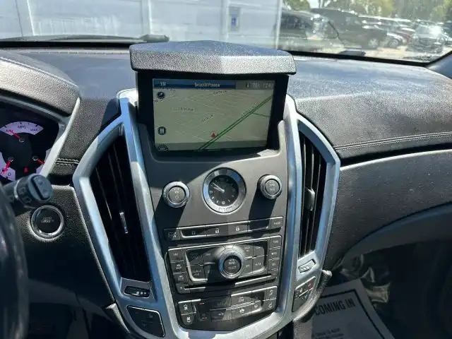 2011 Cadillac SRX FWD Luxury Collection's photo