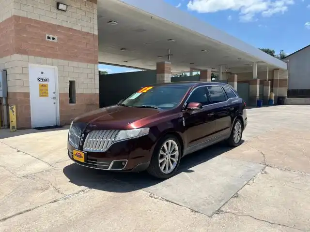 2012 Lincoln MKT 3.5 EcoBoost AWD's photo