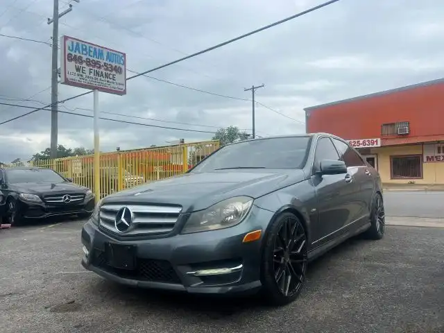 2012 Mercedes-Benz C-Class C250 Sport's photo