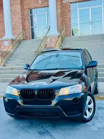 2011 BMW X3 xDrive28i's photo