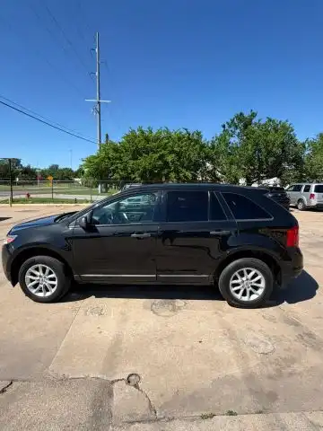 2013 Ford Edge SE's photo
