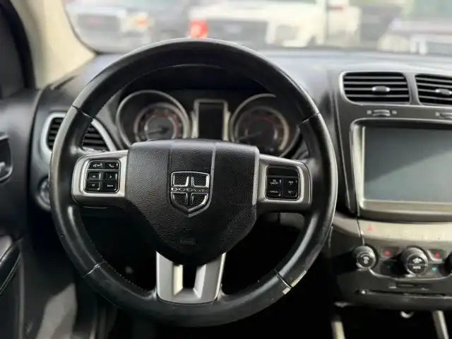 2017 Dodge Journey Crossroad Plus FWD's photo