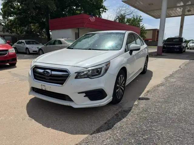 2019 Subaru Legacy 2.5i Premium's photo