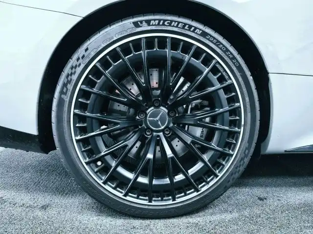 2024 Mercedes-Benz CLE AMG 53 4Matic's photo