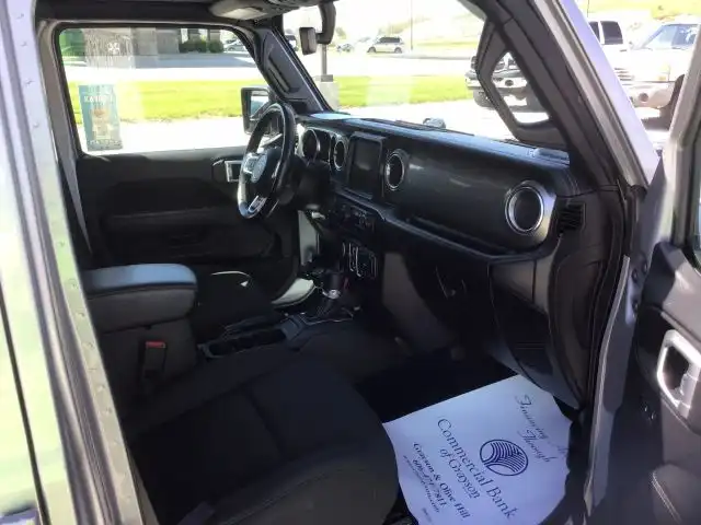 2021 Jeep Wrangler Sahara's photo