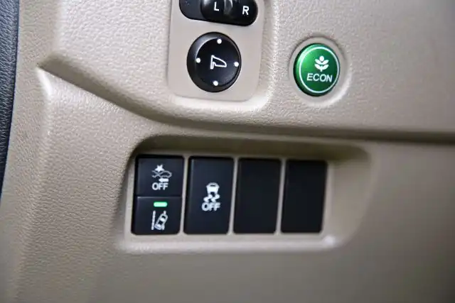 2019 Honda Pilot 4WD LX's photo