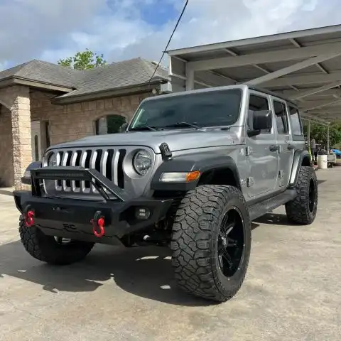 2019 Jeep Wrangler Sport S's photo