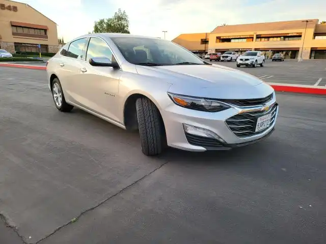 2021 Chevrolet Malibu 1LT's photo