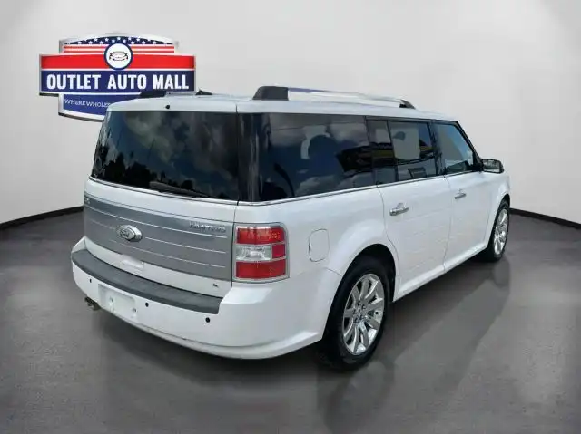 2011 Ford Flex Limited FWD's photo