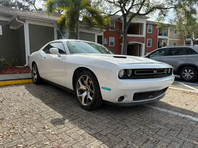 2015 Dodge Challenger SXT Plus's photo