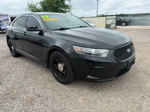 2018 Ford Taurus's photo