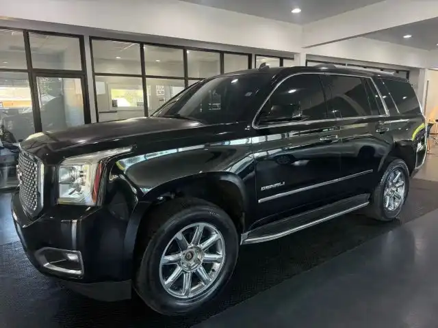 2015 GMC Yukon 4WD Denali's photo