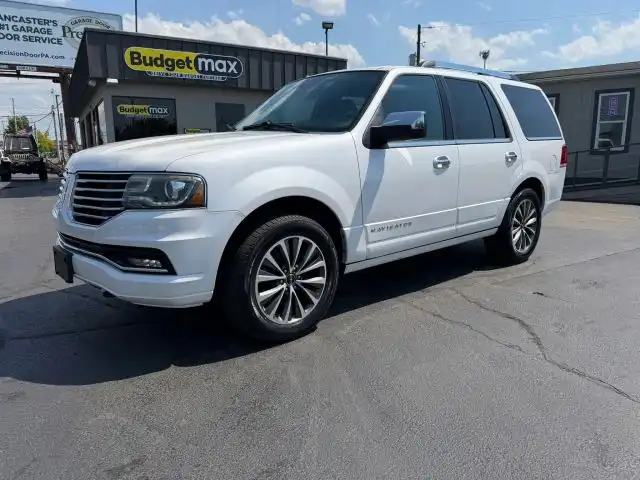2016 Lincoln Navigator 4x4 Select's photo