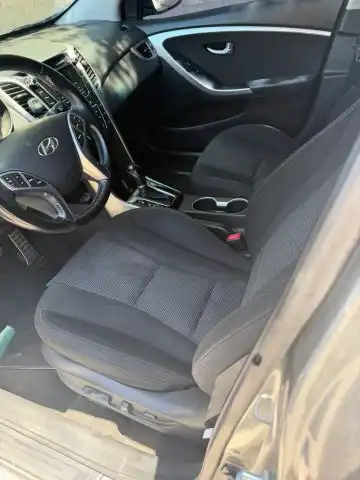 2016 Hyundai Elantra GT 2.0L 6-Speed A/T's photo