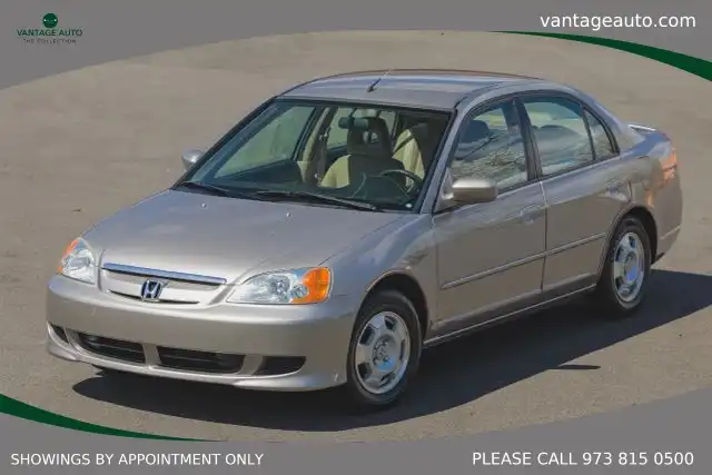 2003 Honda Civic Hybrid CVT's photo