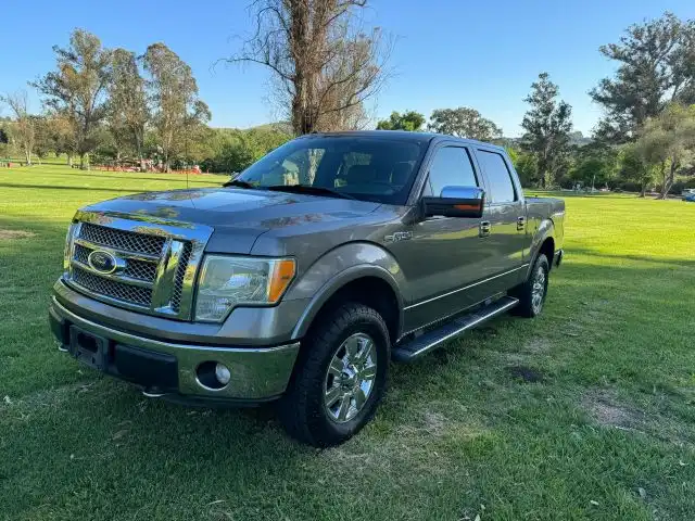 2012 Ford F-150 Lariat 4x4 SuperCrew 145-in's photo