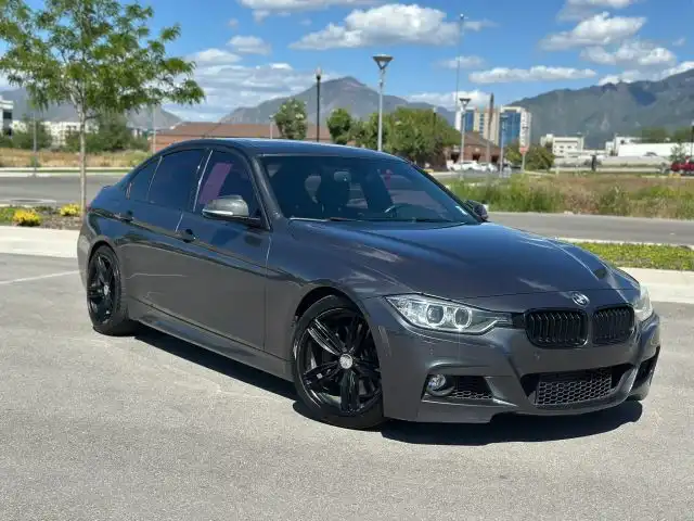 2015 BMW 3 Series 328i xDrive Sedan SULEV M Sport Line's photo