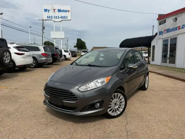 2016 Ford Fiesta Titanium Hatch's photo