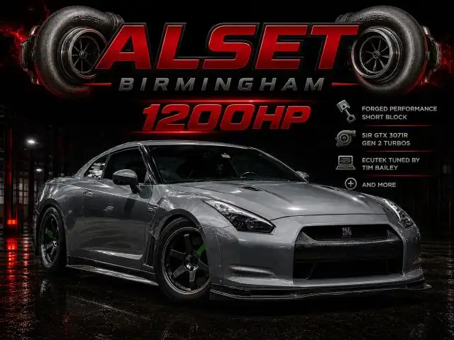 2010 Nissan GT-R GT-R Premium's photo
