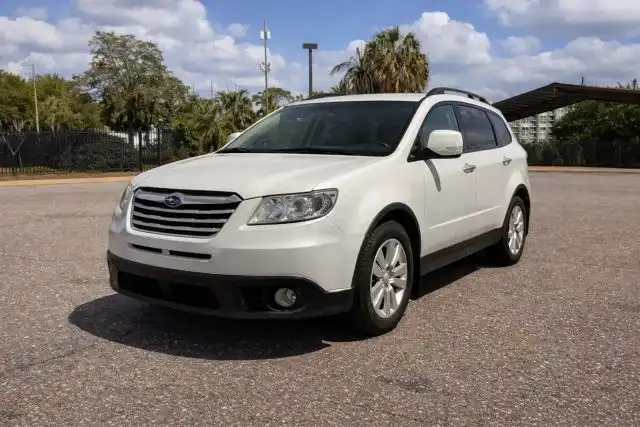 2011 Subaru Tribeca 3.6R Touring's photo
