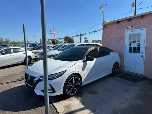 2020 Nissan Sentra SR CVT's photo